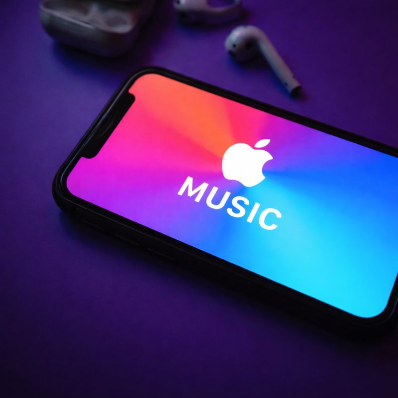 Apple Music Premium cá nhân . Dùng riêng . Bảo hành FullTime . Hỗ trợ 24/24